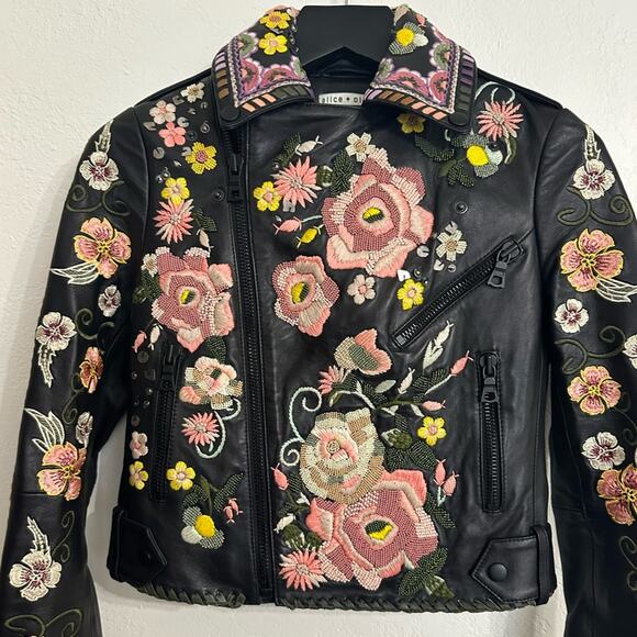 Alice + Olivia Cody Embroidered Leather Jacket size US XS Black Floral Moto - Picture 10 of 16